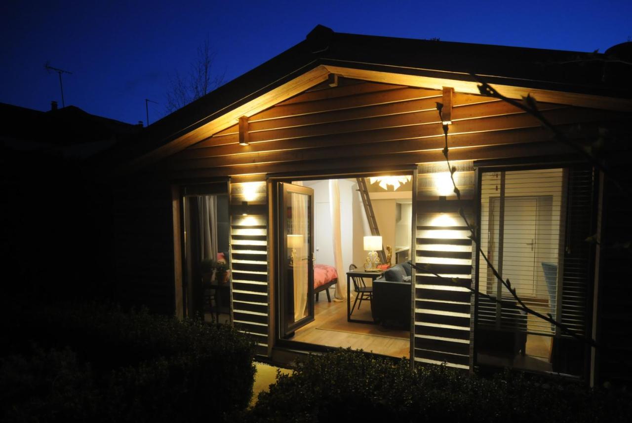 The Cabin Cheltenham Exterior foto
